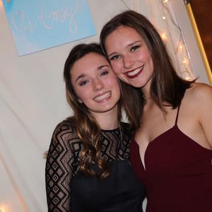 Meet your Posher, Reed